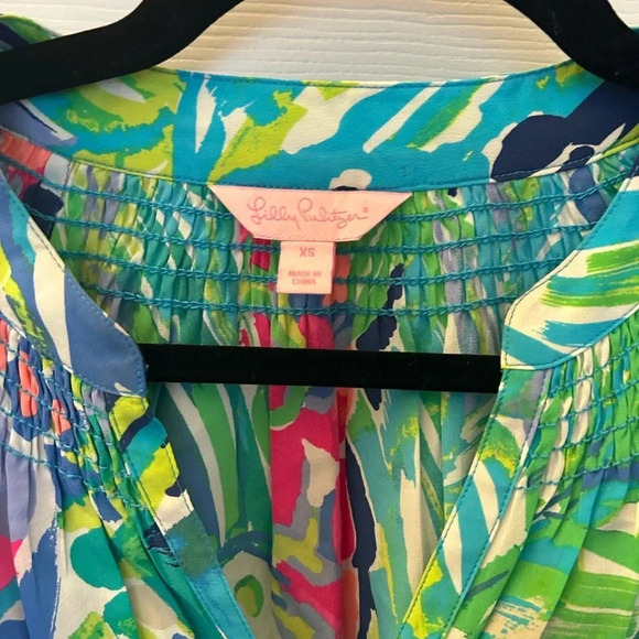 ! Lilly Pulitzer Silk Elsa Top Bright Neon Jungle xs - Picture 4 of 5